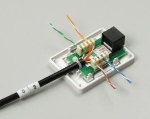 Установка компьютерной розетки RJ45 в Кирово-Чепецке